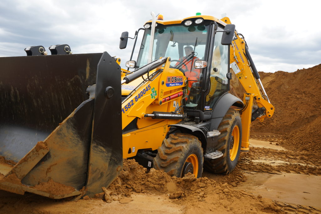 JCB 3CX hire