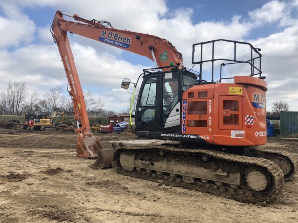Hitachi ZX225 15M Long Reach Excavator