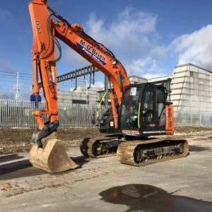 Hitachi ZX135 (15 Tonne ZT Excavator)
