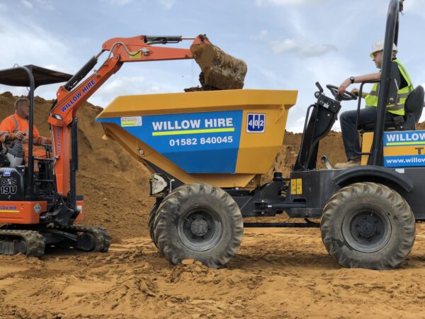 Terex 3 Tonne Dumper Swivel tip