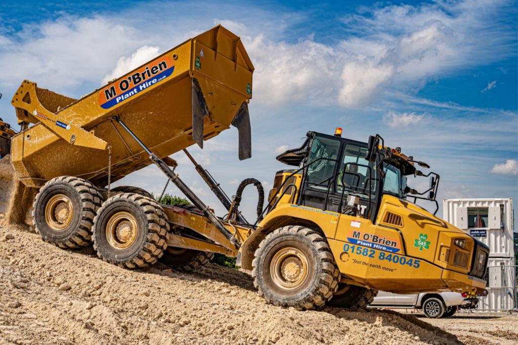 CAT 730 Dumptruck