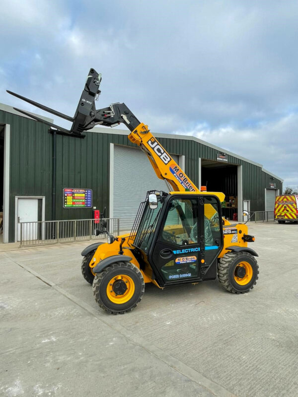 JCb all electric telehandler