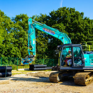 Kobelco SK130 (14 Tonne Excavator)