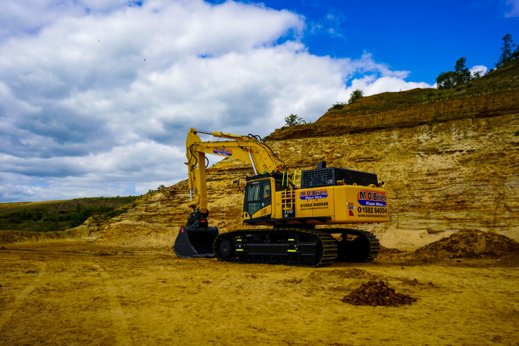 Komatsu PC700 mass excavation machine